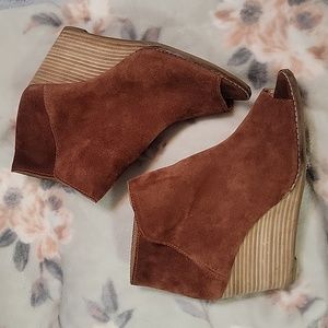 Lucky Brand Suede Jezzah Bootie